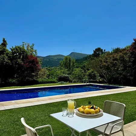 Quinta Trindade Bed & Breakfast