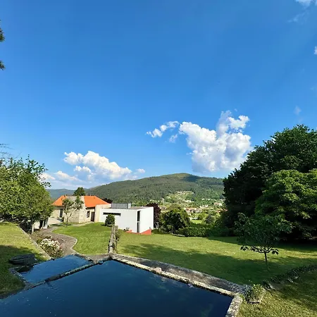 Quinta Trindade فندق مبيت وإفطار *