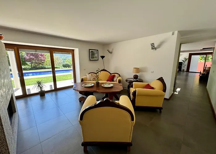 فندق مبيت وإفطار Quinta Trindade