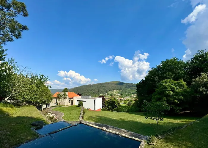 Quinta Trindade Bed & Breakfast *